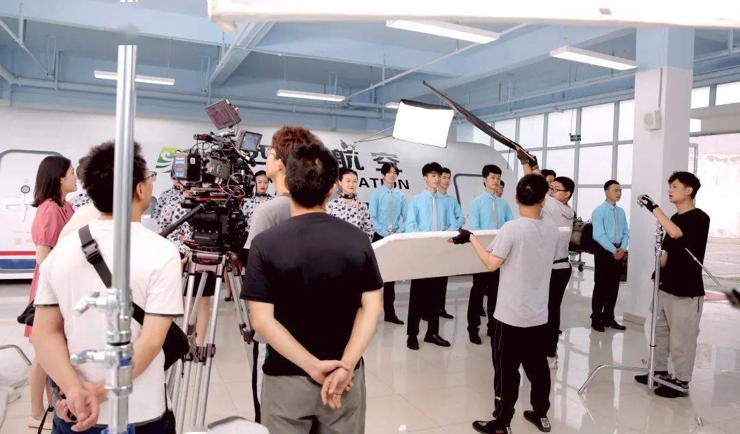 组织,成都艺术职业大学2020年宣传片于6月15日正式开始拍摄