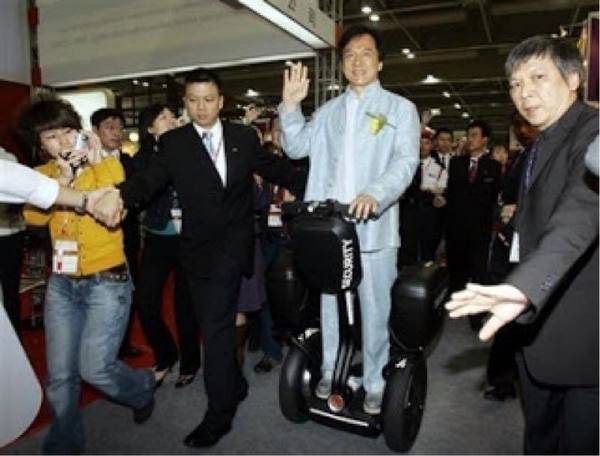 代理|【成龙魔咒】Segway 平衡车将停产被发现成龙曾是中国区代理