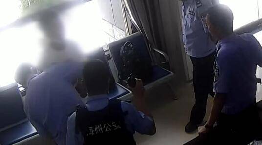 诈骗|男子自带洗漱用品到派出所：我是不是被通缉了？民警一查......