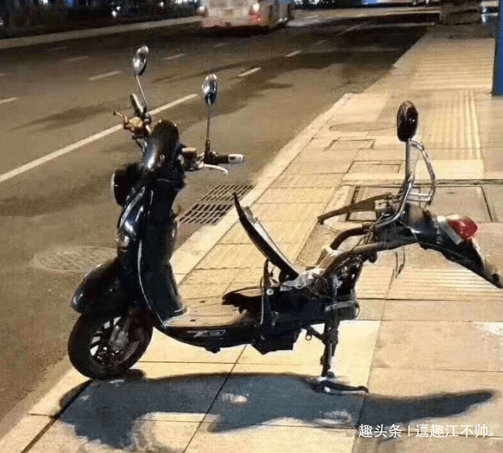 逗趣一刻GIF:是谁给了你这么大口气和我说话?“拆迁办”