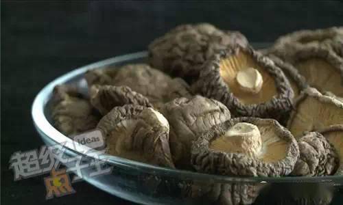 干蘑菇怎么吃图片