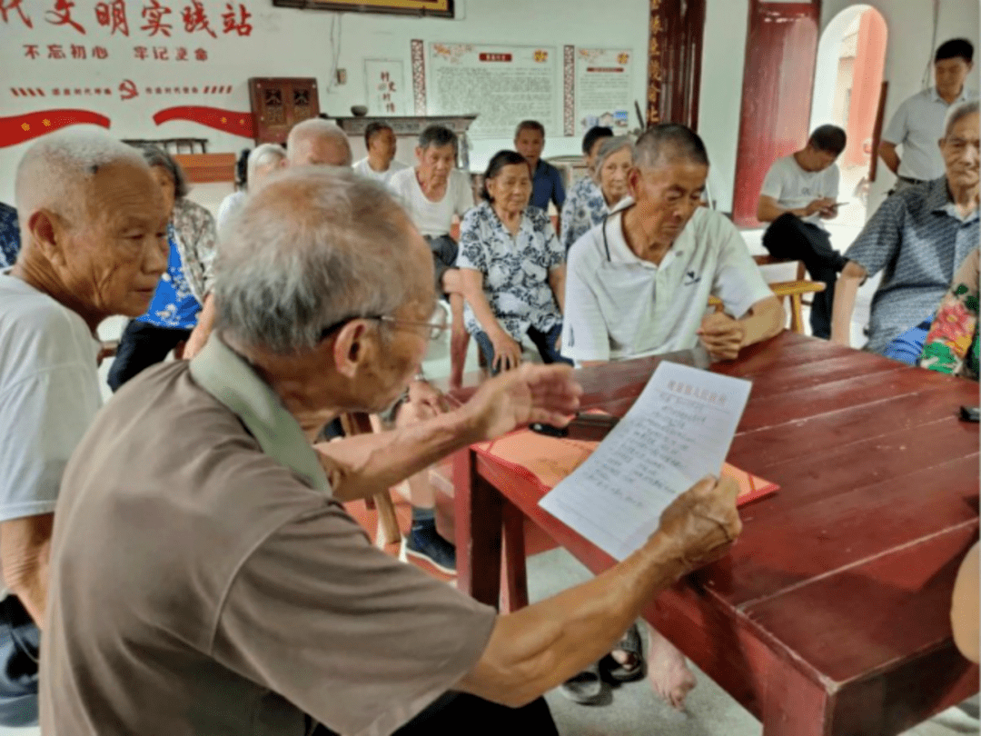 江西新余"巢听心语"宣讲团讲出新时代好声音