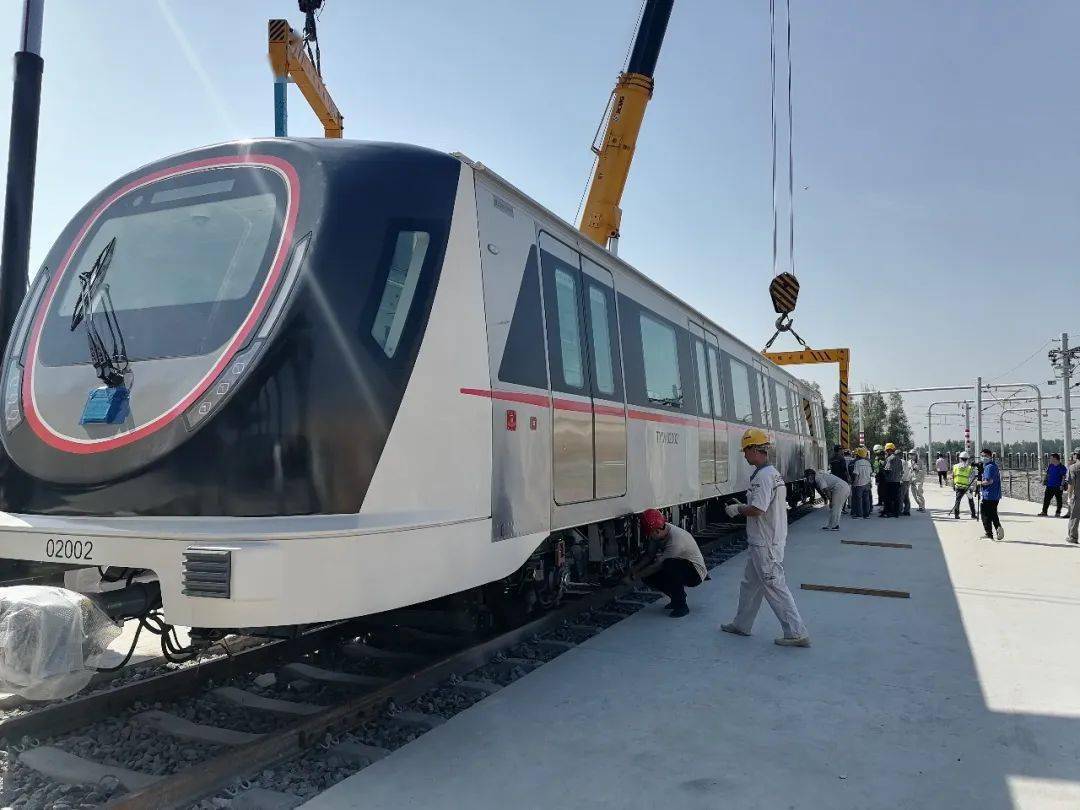 新到两列全自动驾驶列车,太原地铁2号线请查收!