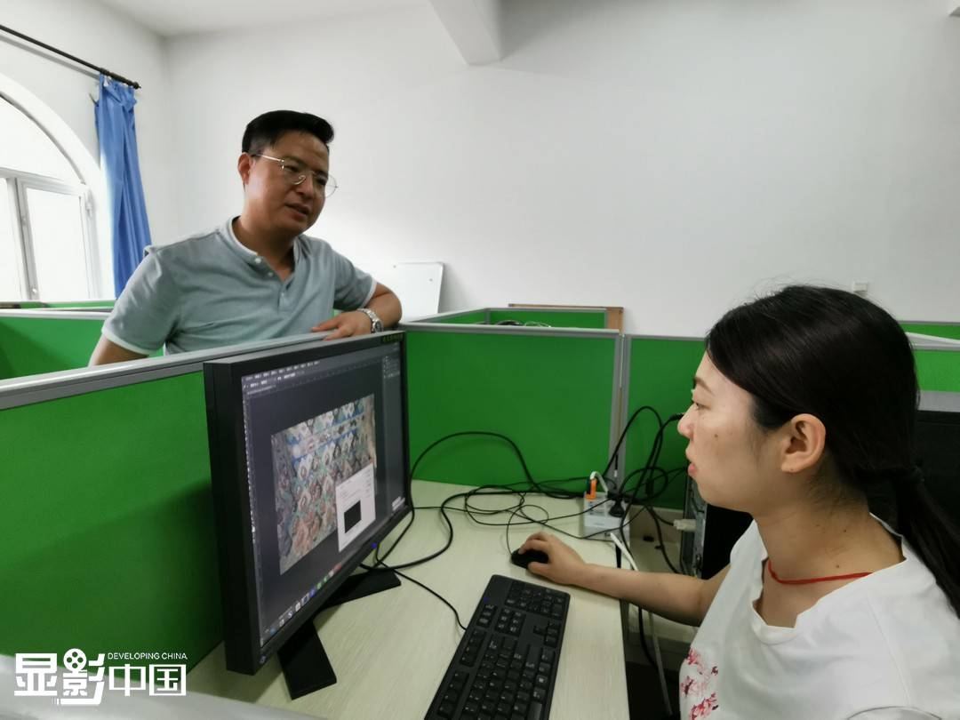 李博|80后夫妻用现代技术“守护”千年石窟