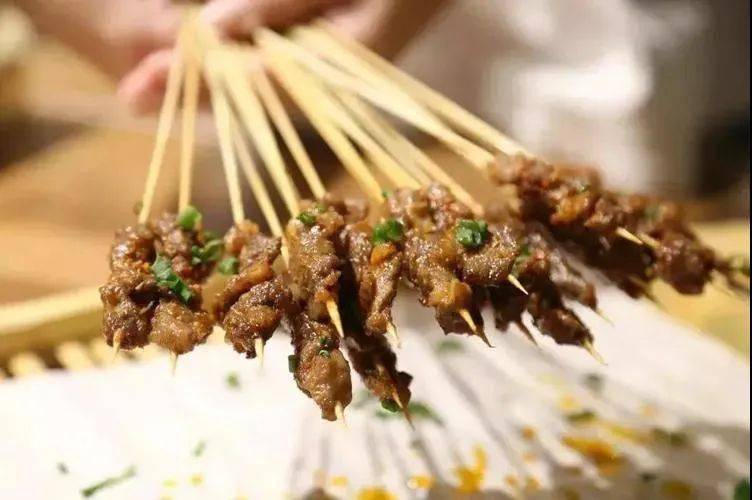嘉妹|零食+新店样样齐~【嘉洲广场】编辑部大姐掏心推荐！高考后放飞的姿势