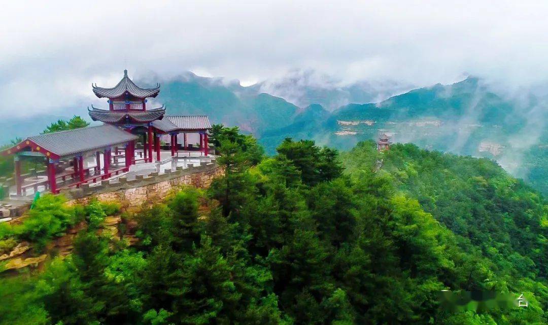 七步沟位于邯郸武安国家森林公园,国家地质公园腹地,是国家aaaa级旅游