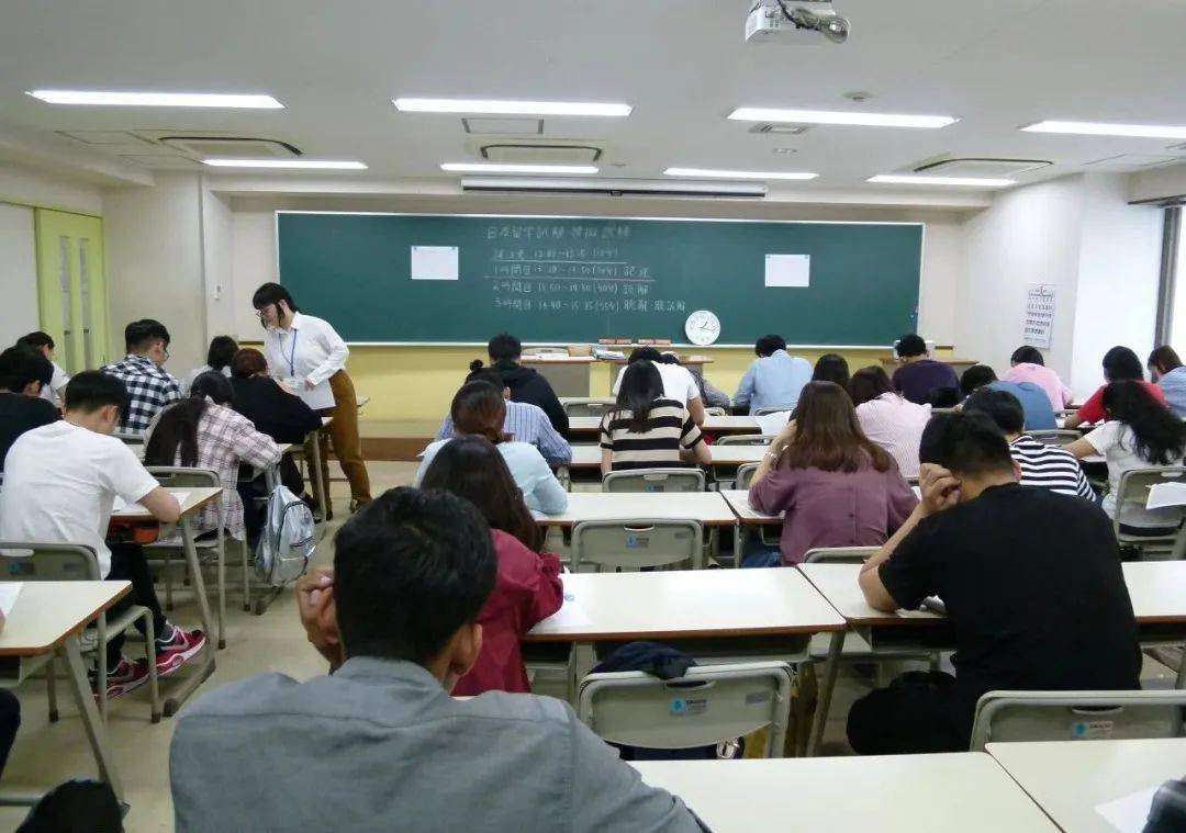 01 千代田国际语学院 这所语言学校大家可能会觉得有点陌生,但是吴酱