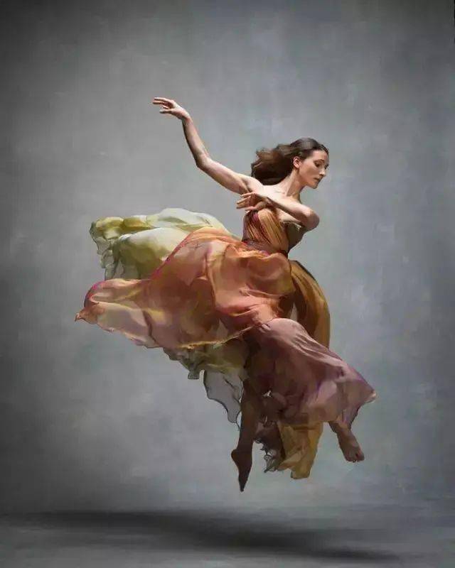 【砚外之艺】 惊艳之美:芭蕾舞者