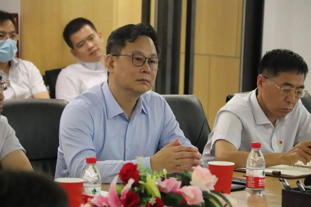 珠海市政府调研组领导一行莅临深圳公司调研