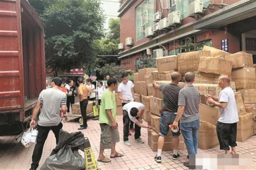 小伙|95后小伙卖“爆款鞋” 涉案金额7000多万元