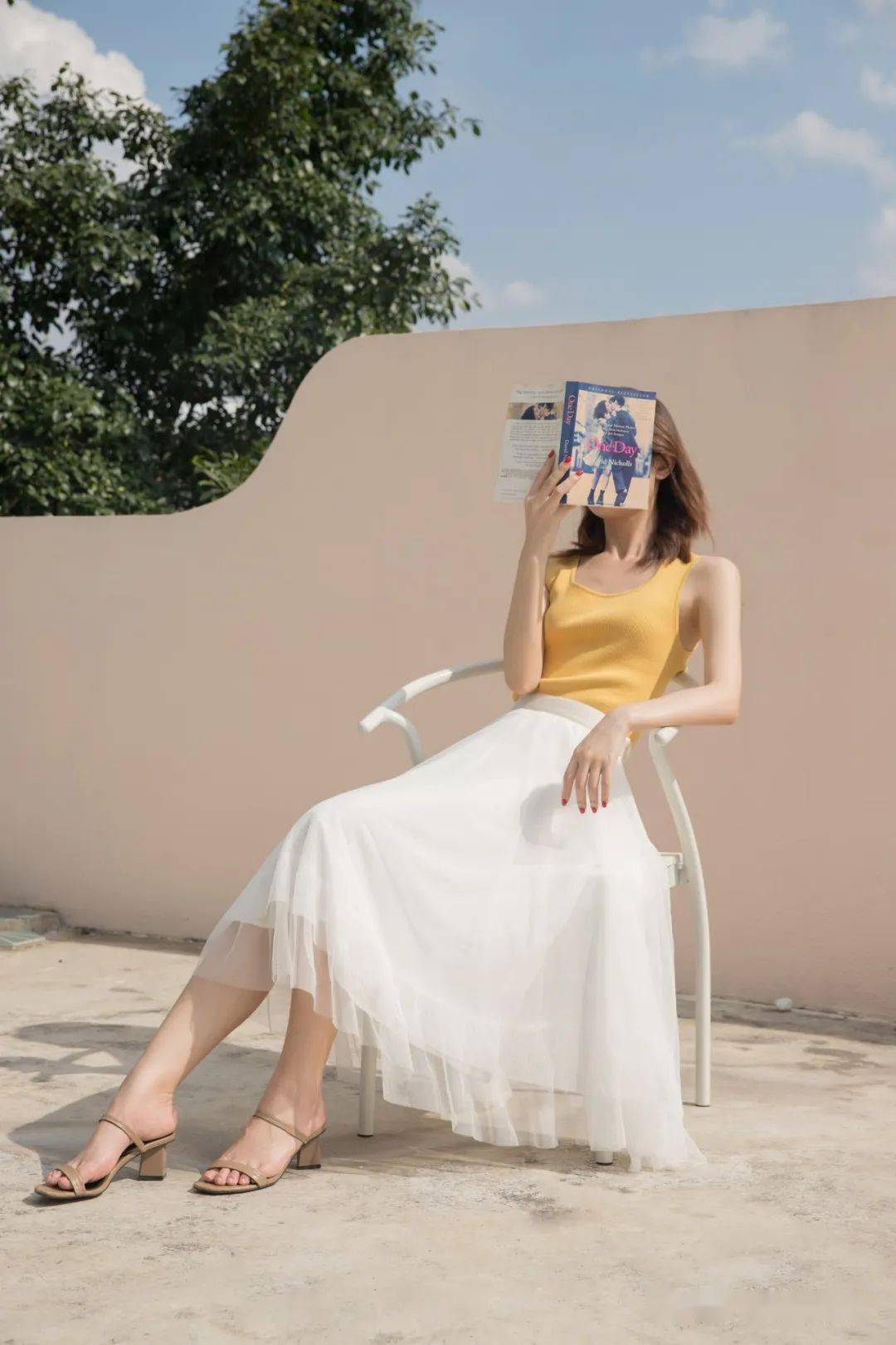 面料|上新|| 想买简约大方不过时的夏装？我精挑细选了这些