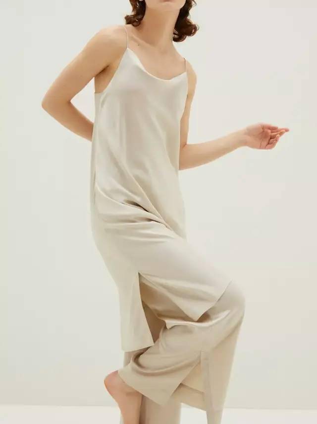 Nude|天津首家 | NEIWAI内外新店启幕 没有一种身材是微不足道的