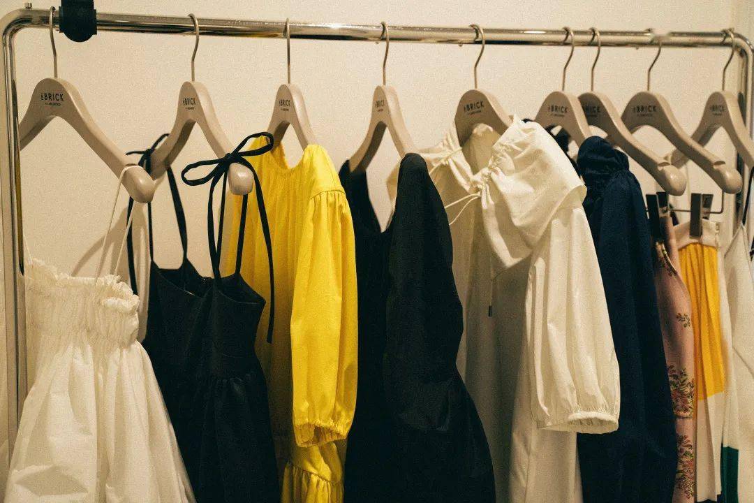 时装|今天逛了广州 3 家时装买手店，余额瞬间少了一半