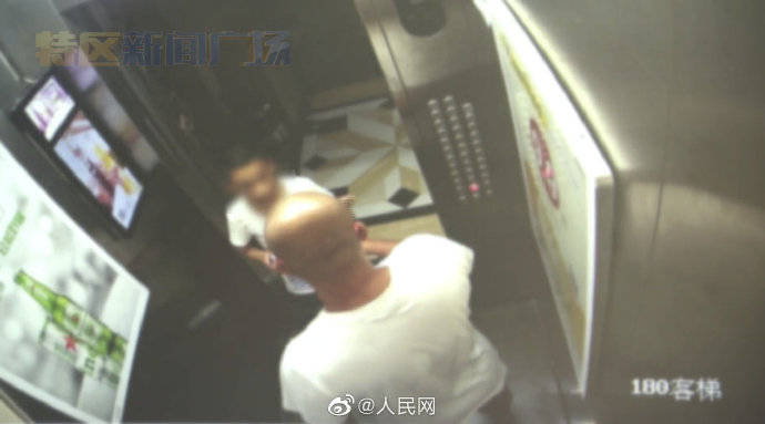 严某某|厦门警方通报12岁男童电梯内被殴打