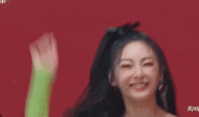 孟佳|万茜突然变油腻铁T,沈梦辰吴昕都换了头?