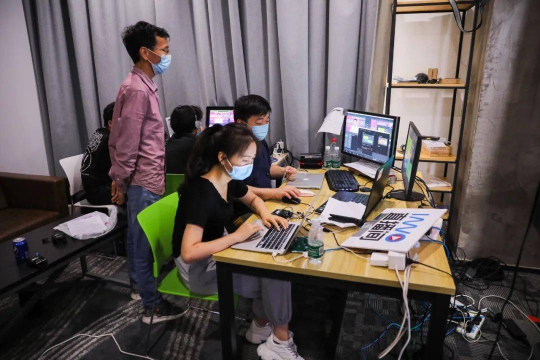 35万网友参与玩转大会新模式,英诺专业直播团队上线!
