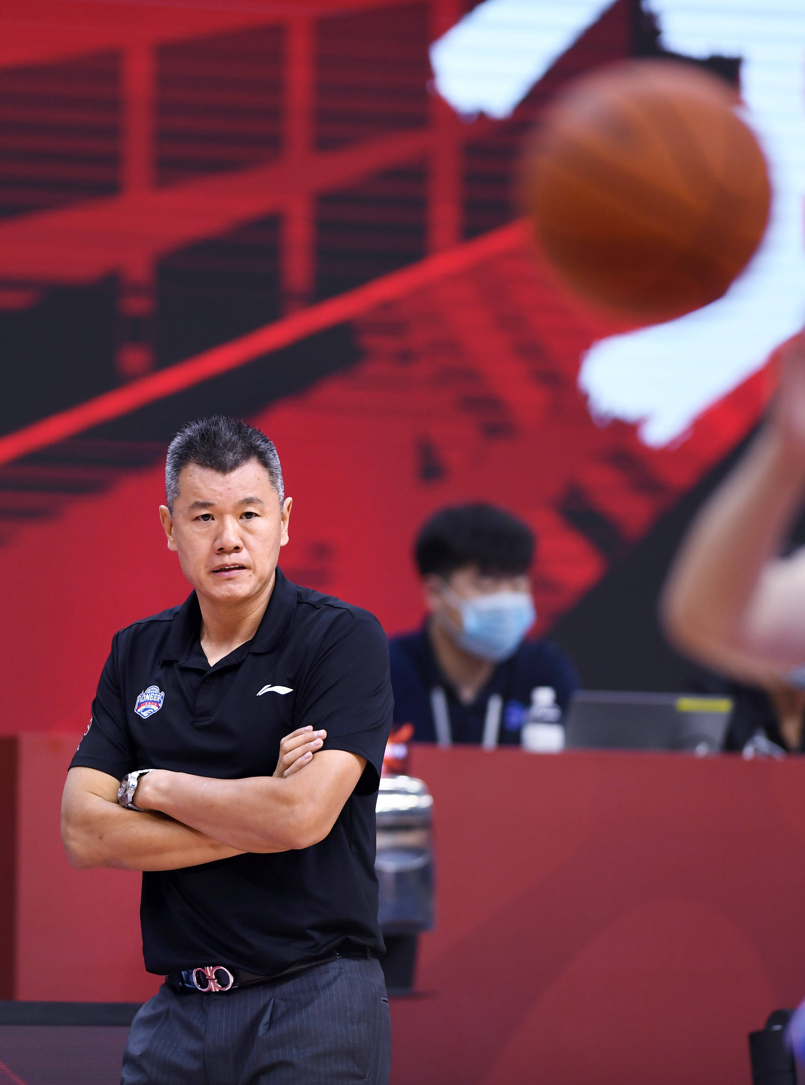 篮球——CBA复赛第二阶段:青岛国鑫双星遇到天津先锋_奥门银河误乐(图3)