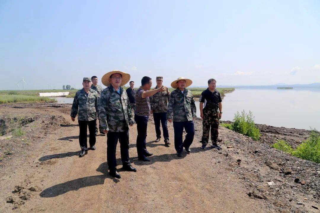 北大荒董事长_全国人大代表、北大荒集团董事长王守聪:建设粮食收储和现代物流体...