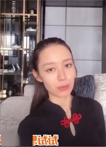 皮肤|郎朗小娇妻吉娜素颜曝光,皮肤白嫩状态好,和化妆无差别