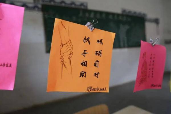 抗洪|在抗洪抢险一线，他们的话语传递力量与感动！