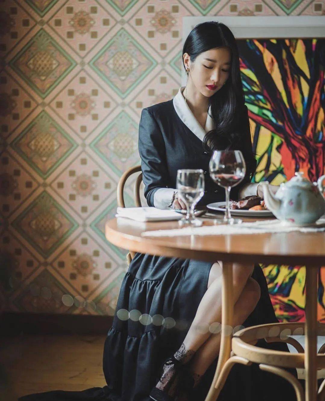 剧中|虽然是神经病，但够时髦就没关系！