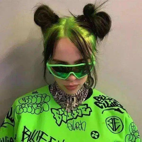 颜色|2020新晋大势发色?Jennie碧梨的双色挑染你敢尝试么