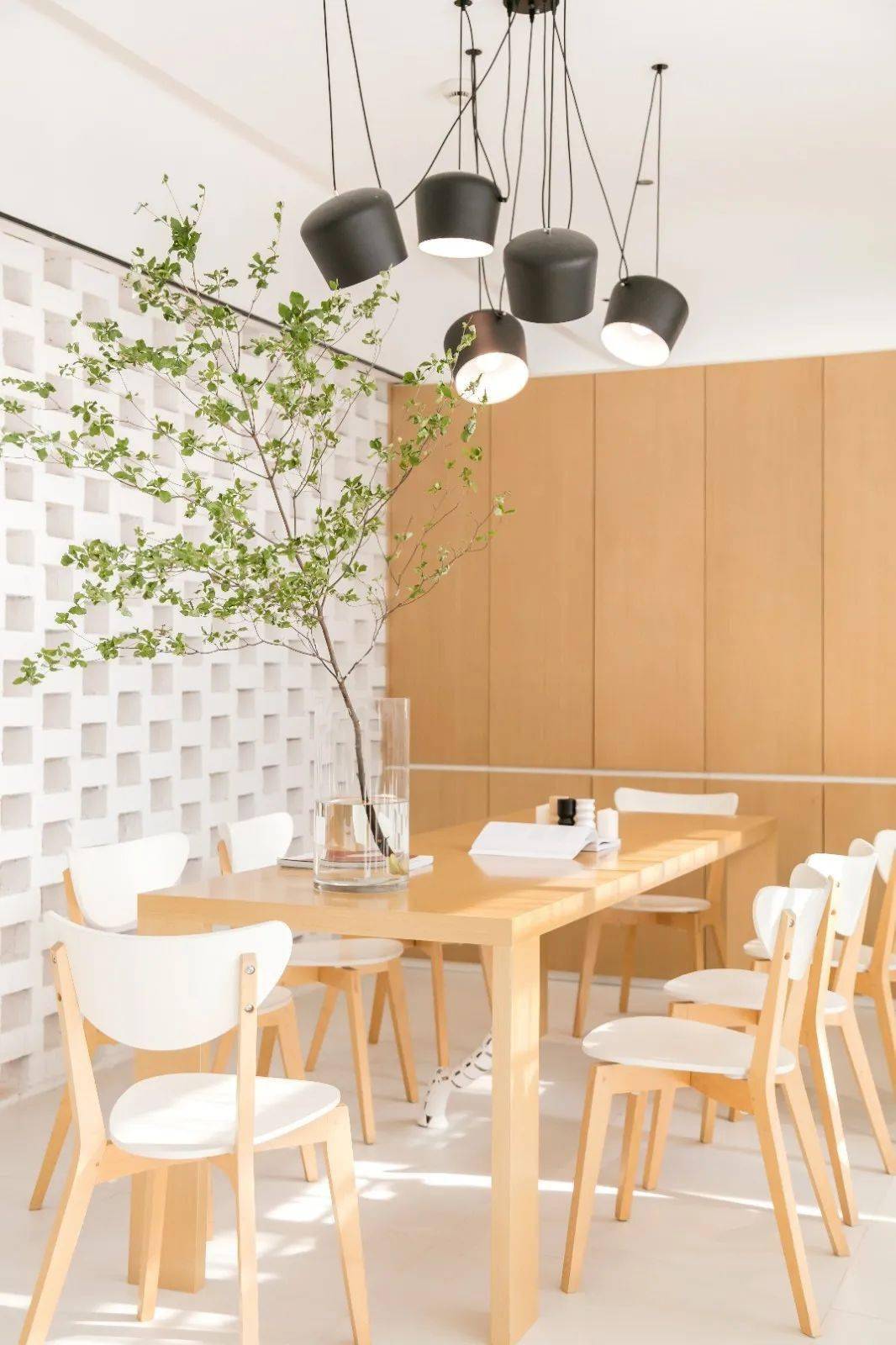 空间|如何成为办公空间设计界中的一股清流？| FF STUDIO【办公室装修V1366期】