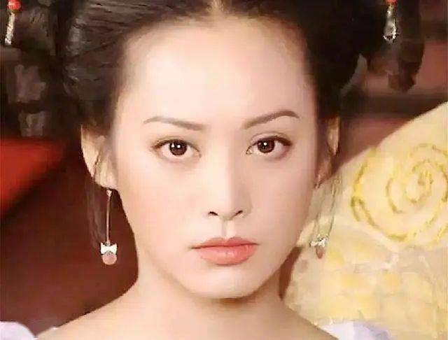 宁静被指不漂亮网友那是你太年轻拜托翻翻老剧