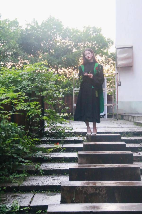 毕业|庚子年·毕业季，最美的青春在这里！快来下载你们的毕业合影