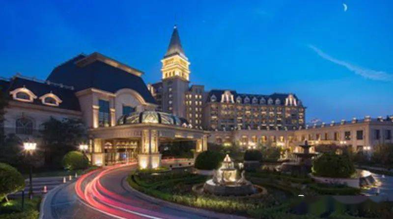 国外男装品牌排行榜_肖战代言品牌拿下五大排行榜第一,国外粉丝:真棒,美丽的男人