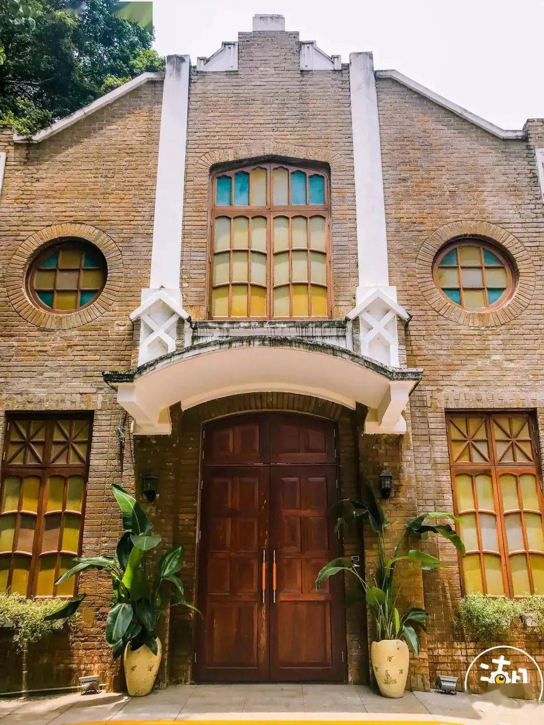 宠儿|解锁广州潮人打卡五大“宠儿”，反手给你一组潮流大片！