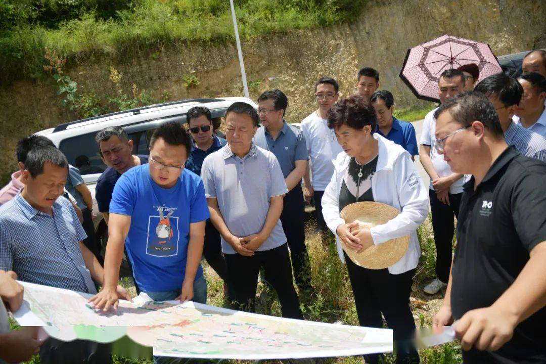 市政协调研西和至宕昌高速公路建设 前期工作