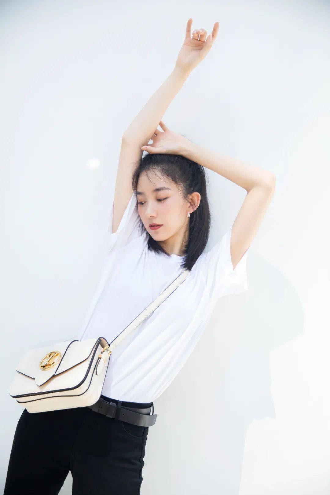 5f211733bb3644d38ad6884be02ba2fd.jpeg