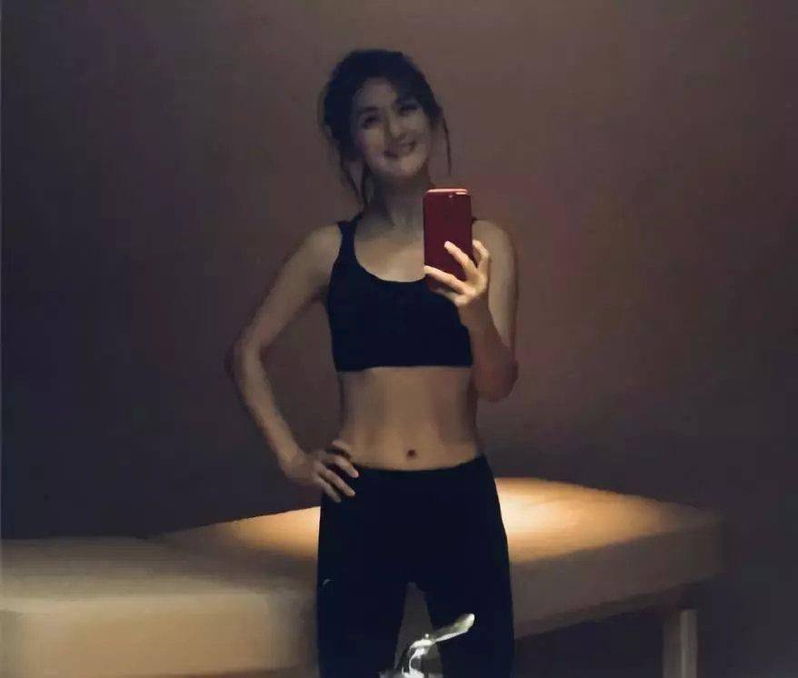 肚脐|想穿什么就穿什么的自信丨好物