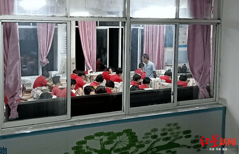 张桂梅|突然成网红的女高校长张桂梅：我对孩子“狠”，只为她们突破成长的坚冰