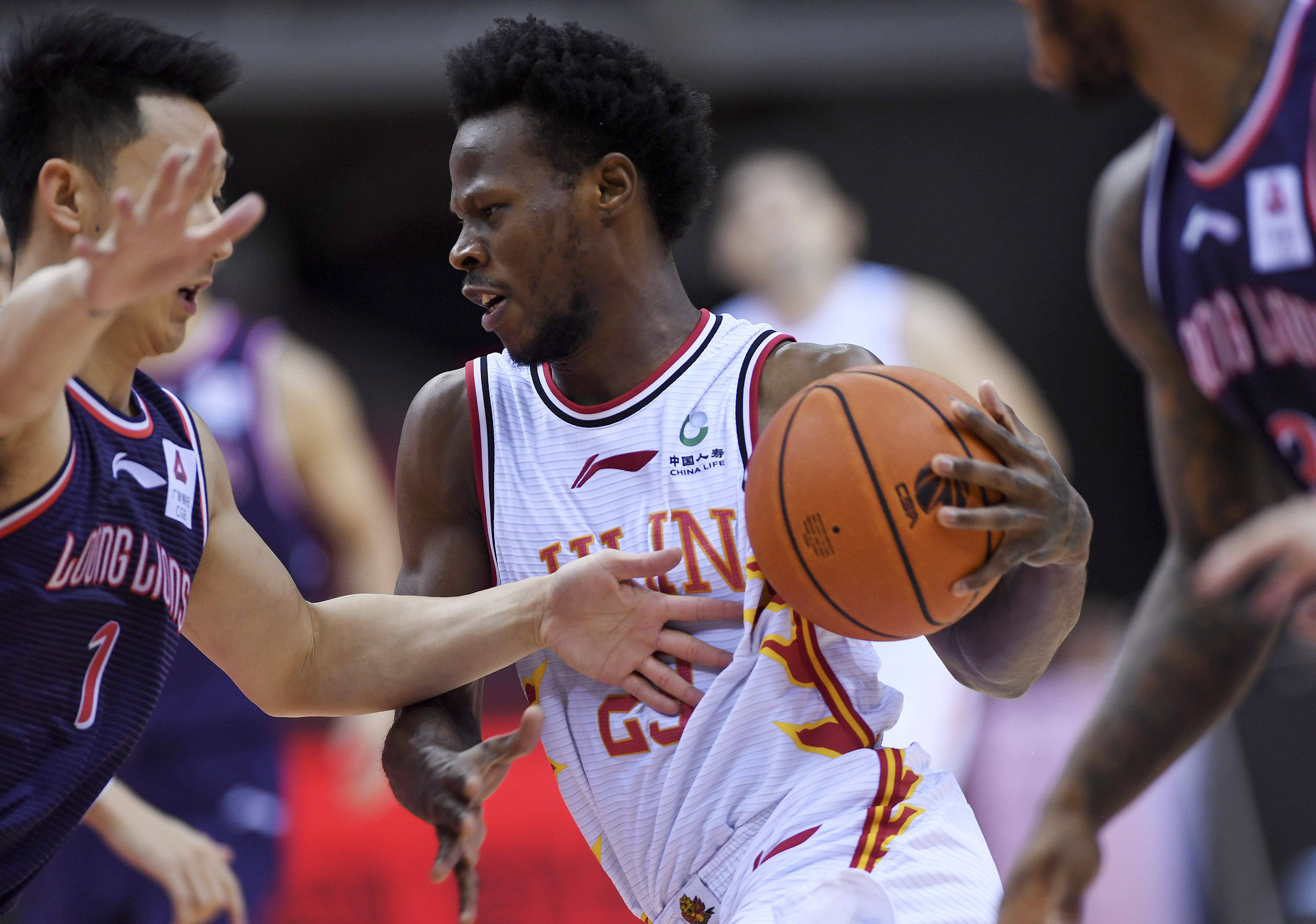 新华社|篮球——CBA复赛第二阶段：吉林九台农商银行胜时代中国广州