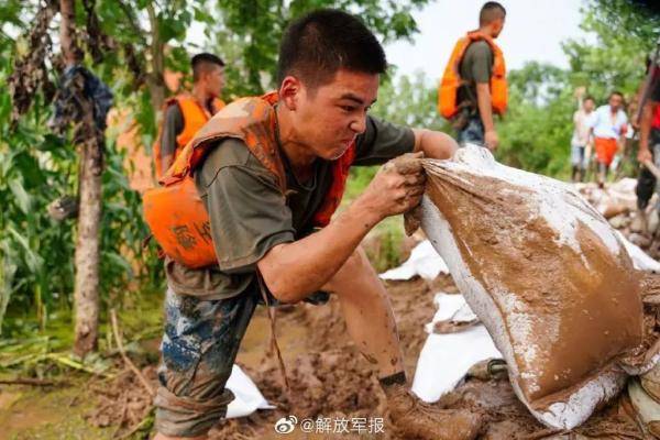 抗洪|为你赴汤蹈火，也为你满眼柔情