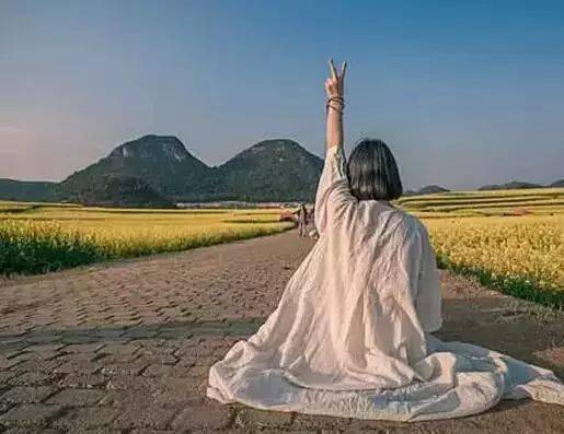 人像|油菜花人像这样拍摄让你秒变旅拍达人！