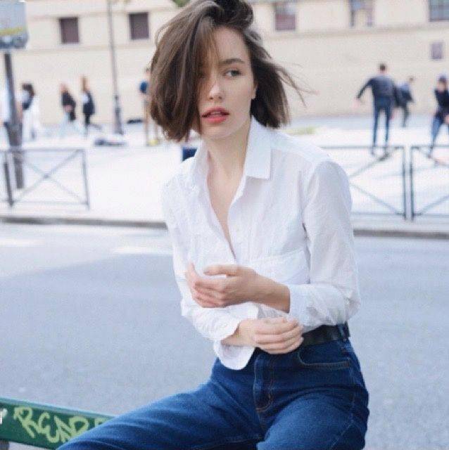 爱买|总是买买买衣服的女人,都有一颗有趣的灵魂!