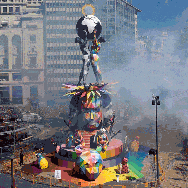 蹈矩的艺术家, 朋友,旅行,音乐,街道,夜晚,影院…… 都是他的灵感来源