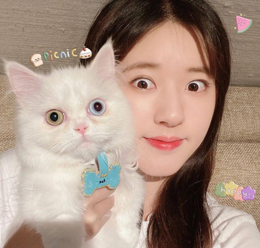 香水|不知道选什么香水？跟着欧阳娜娜、赵露思、关晓彤……购买就行了