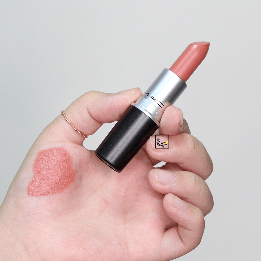 欧尼|摸了金秀贤腹肌的她，连化妆台都被曝光了！