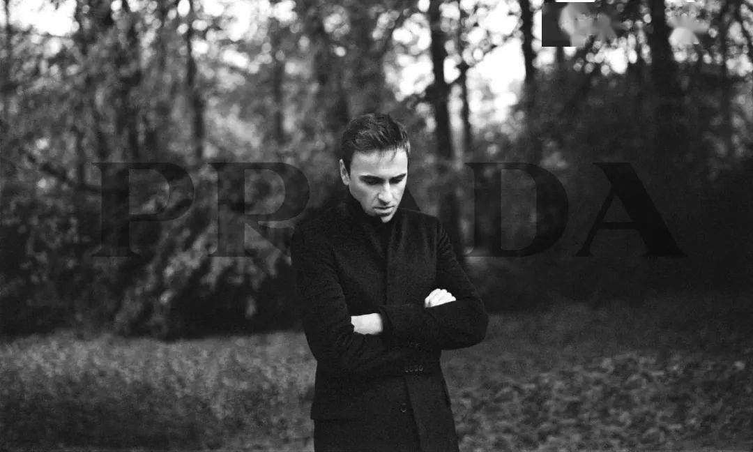 从raf simons 的百件复刻企划,探讨 archive 文化的种