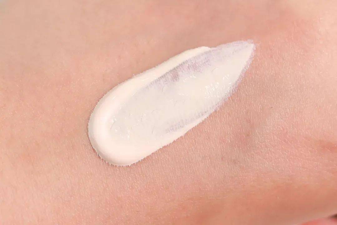 伪装|憋不住了！7款真爱隔离霜我的素颜伪装神器！