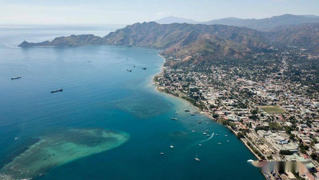 帝力(葡萄牙语:dili),是东帝汶的首都,位于帝汶岛东北海岸,三面环山