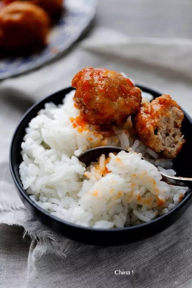 调料|好吃到逆天啦！自制肉丸原来这么简单！香软弹牙、唇齿留香