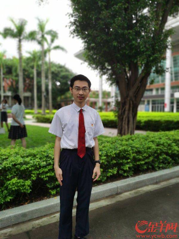 舒凡|高考高分学子︳肖舒凡：没可能考那么差，我才不服气