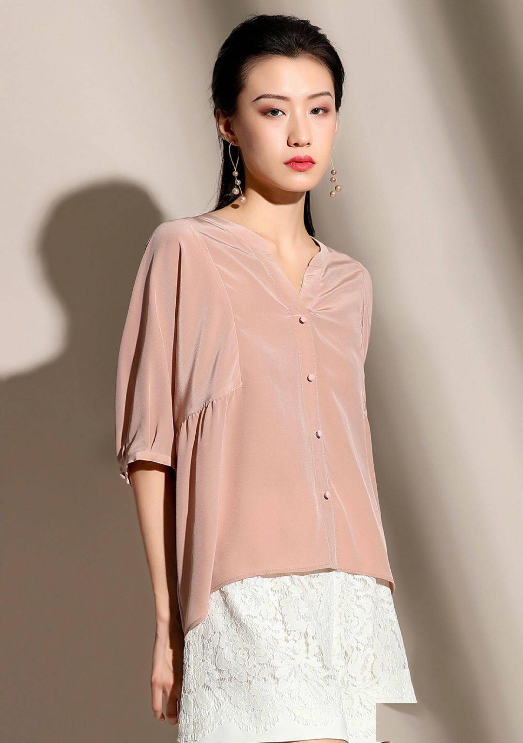 来袭|线上直播专场丨“乘风破浪的姐姐”大促第二波来袭，这次下手千万别犹豫！