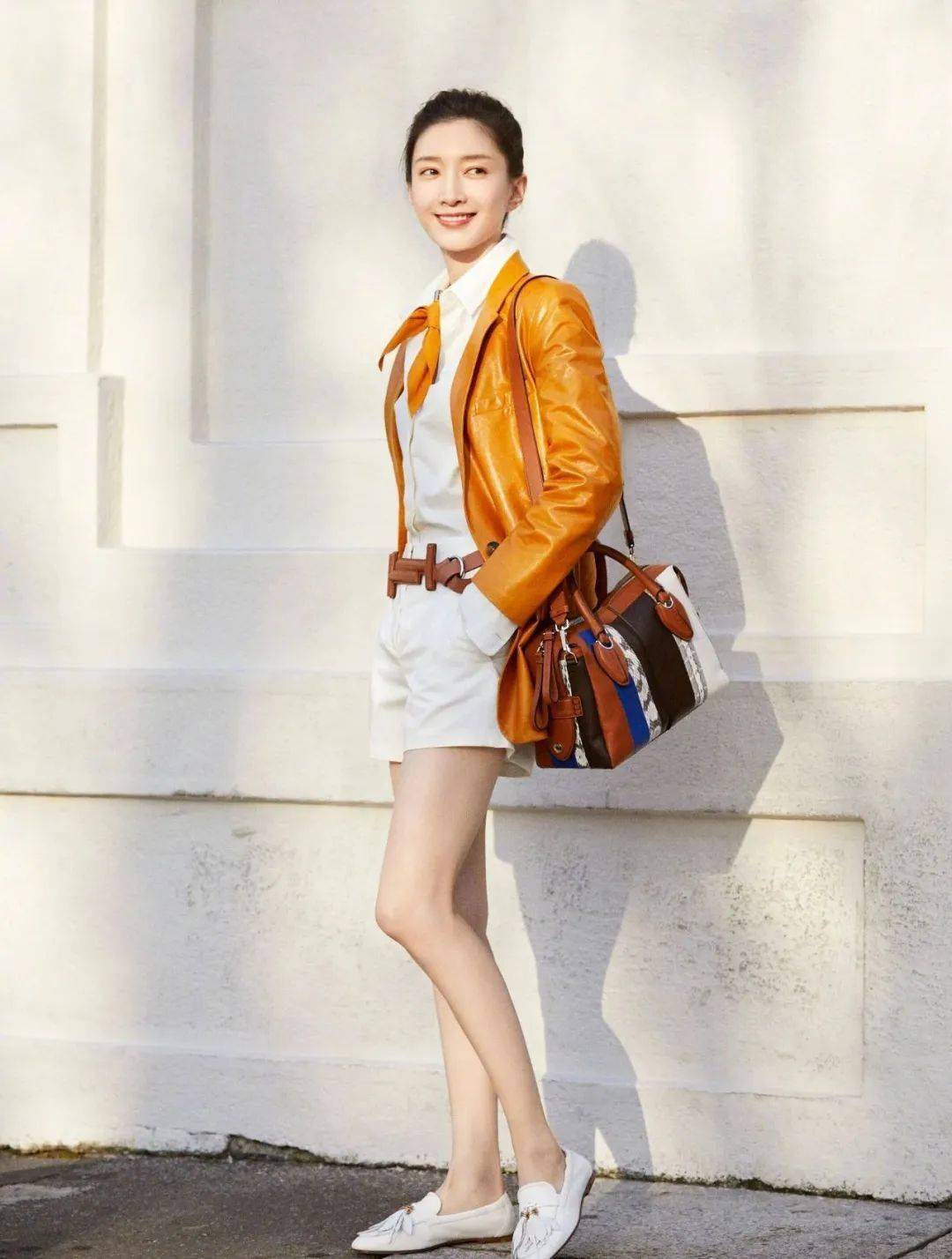 女人|被《三十而已》刷屏了,女人过了30岁依然可以很迷人