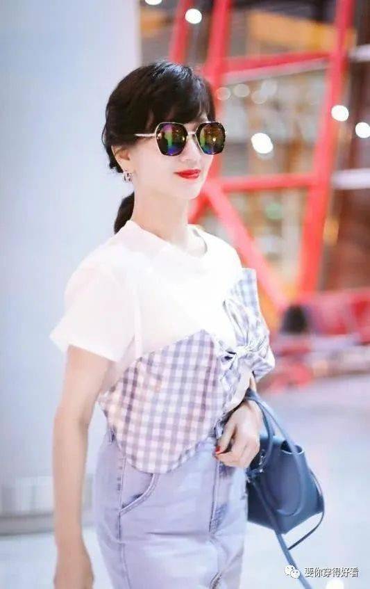 机场|赵雅芝好“作妖”，快70岁穿三分裤走机场，让00后们怎么活？